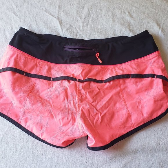 lululemon athletica Pants - Lululemon Speed Up Shorts. Pink Size 6